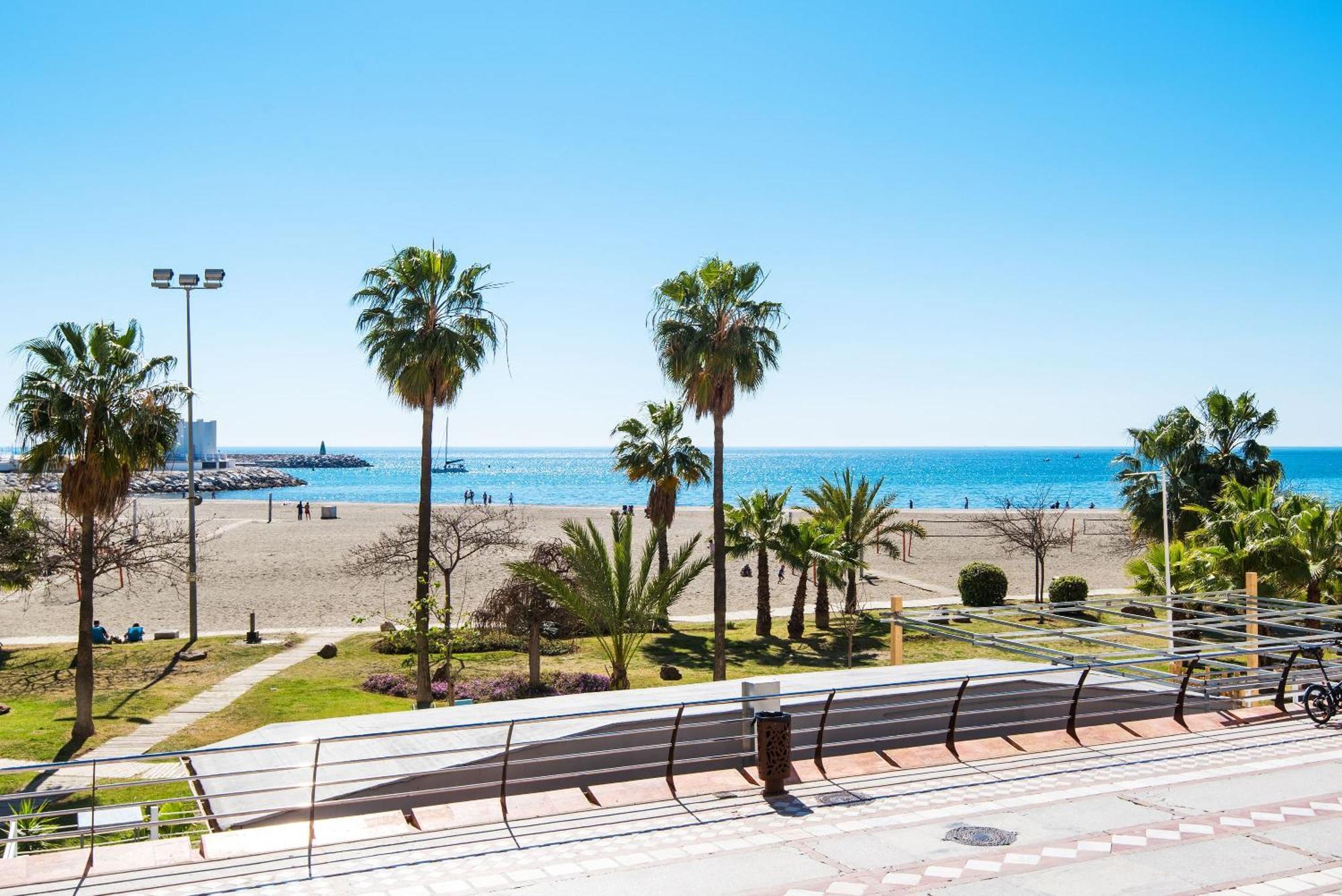 Beachfront Apartment Puerto Marina Benalmádena Exterior foto